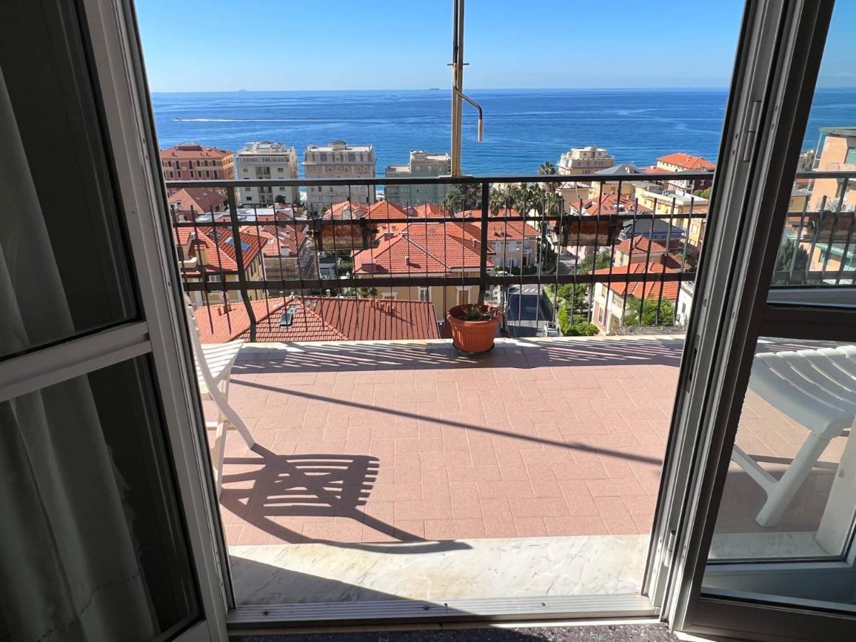 Grande Appartamento Vista Mare Varazze Exteriör bild